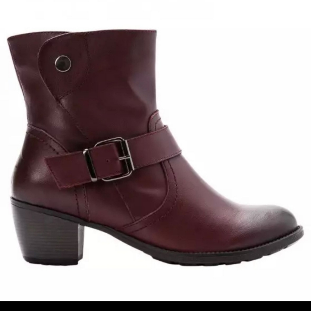 Propet Tory Boots size 6.5